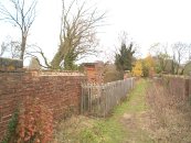 The worst section of damaged parapet, on the North West side